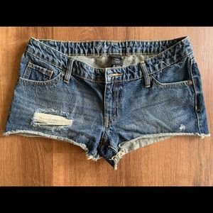 Mossimo Jean shorts medium blue rugged look